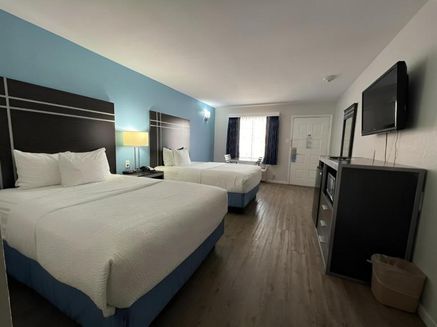 Days Inn By Wyndham Orange Esterno foto